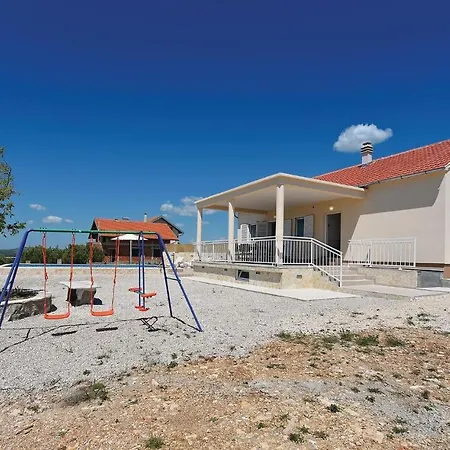 Stunning In Krkovic With Wifi Ladevci